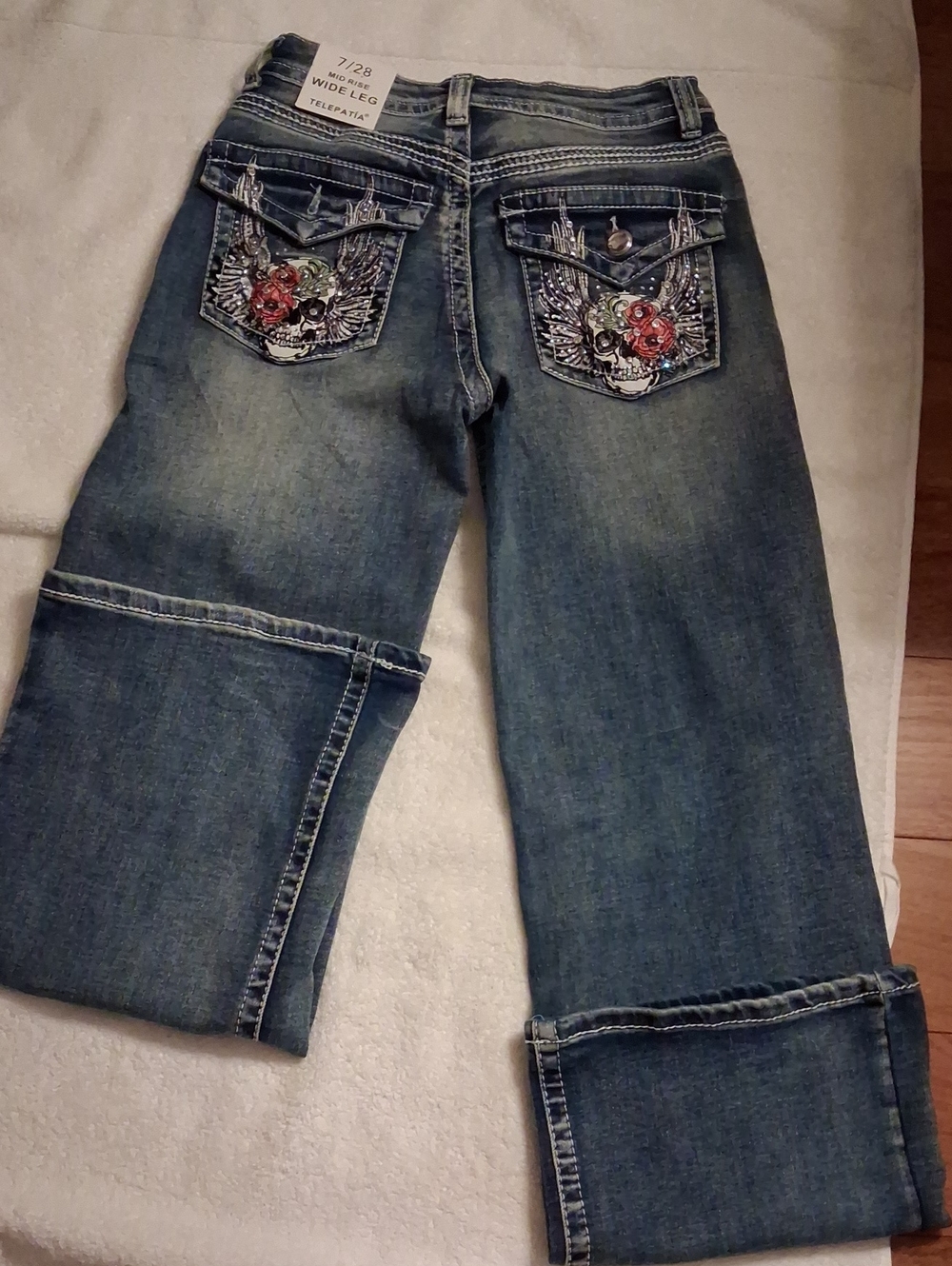 NWT Telepatia Sugar Skull Wing Embroidered Rhinestone Wide Leg Jeans 7/28